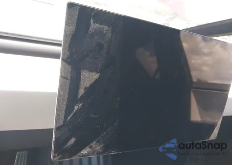 2024 Tesla Cybertruck All-Wheel Drive from USA, damaged, VIN 7G2CEHED9RA013864